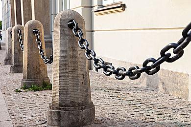 Switch《P5R》技术分析：贴图全面缩水帧率稳定